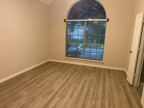 5th image of 8445 Grand Canyon Dr