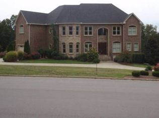 108 Waverly Pl, Lebanon, TN 37087