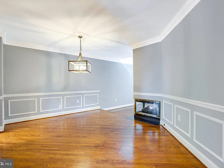 2914 Oakton Crest Pl — Photo 15