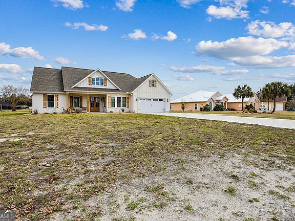 3rd image of 109 Ashton Ln