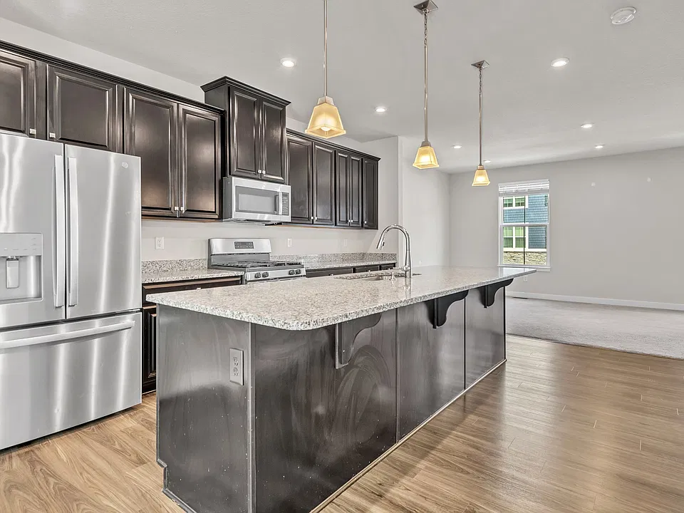 944 Gabion Way