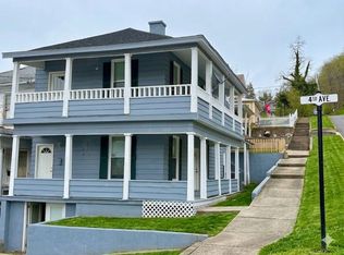 423 4th Ave, Hinton, WV 25951