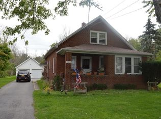 5359 Genesee St, Bowmansville, NY 14026