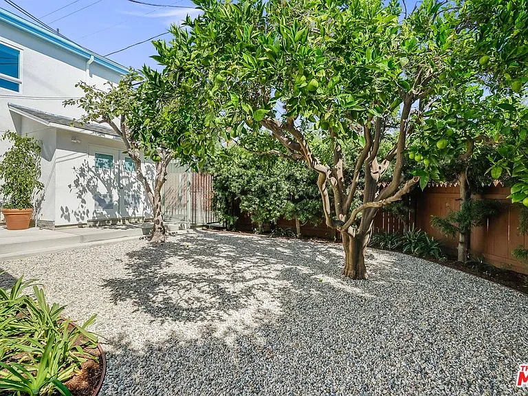 1780 Midvale Ave — Photo 4