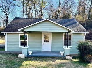 833 Cumberland Dr, Clarksville, TN 37040