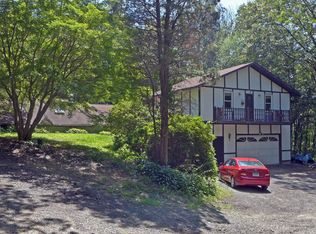 14 Great Oak Rd, Oxford, CT 06478