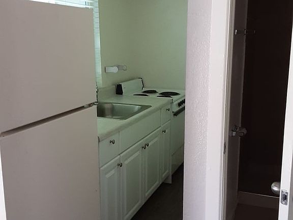 3rd image of 391 Paseo De Gracia #7