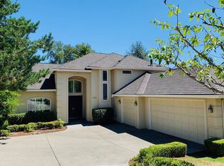 6534 156th Ave SE, Bellevue, WA 98006