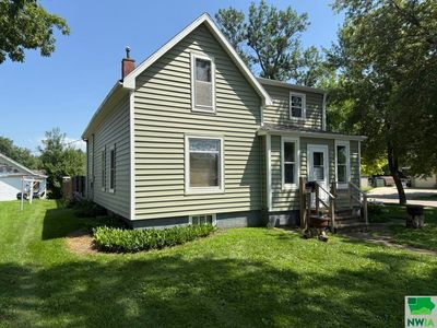 828 9th Ave, Sibley, IA, 51249