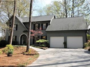 5119 Woodlake Dr, Belmont, NC 28012