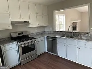 2 bed, 2.0 bath, 1012 sqft, $1,550 — Photo 3