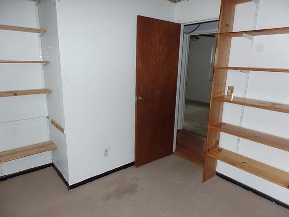 4th image of 11701 Harden Ct