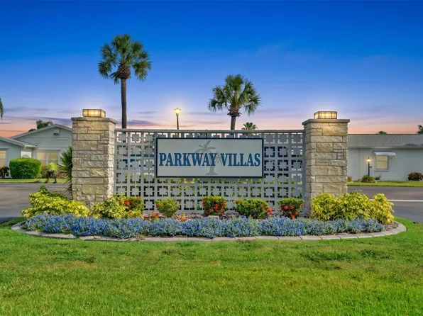 5996 Hibiscus Dr #6, Bradenton, FL 34207