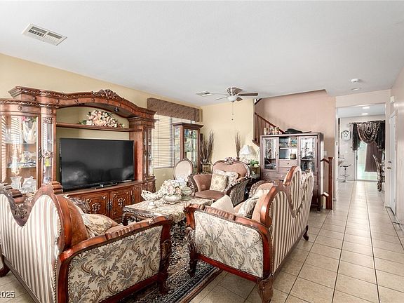 5th image of 1930 Silver Crest Ct