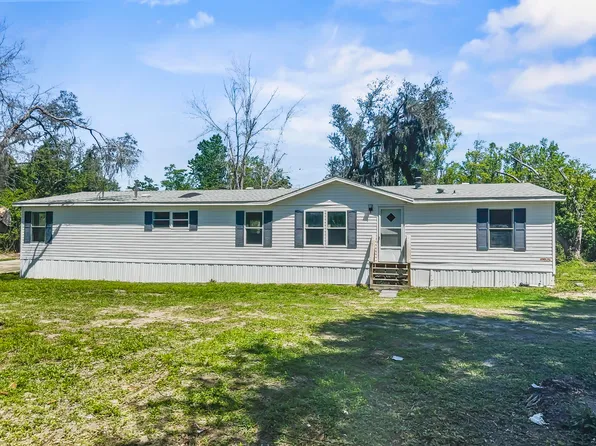 9035 Pecan St, Youngstown, FL 32466