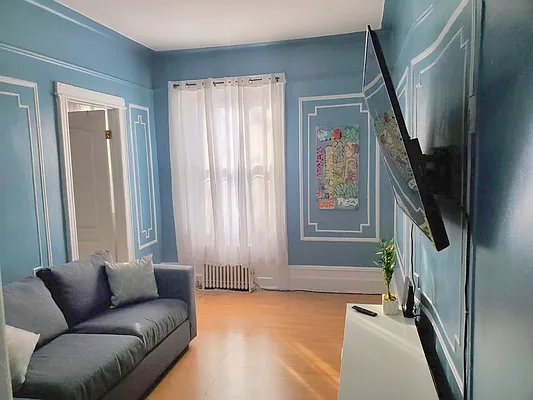 Rented by Bold New York | media 1