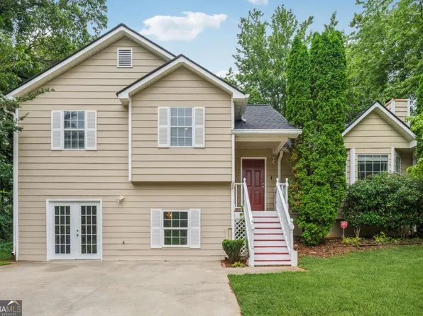 4200 Sterling Pointe Dr, Douglasville, GA 30135