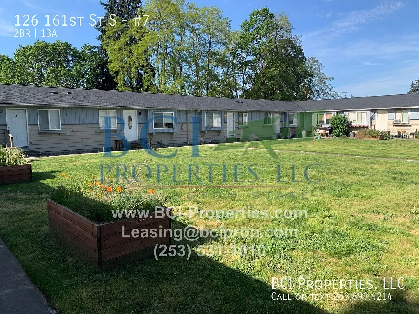 Spacious 2 bedroom apartment available in Spanaway. — Photo 1