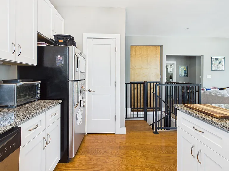 2028 W Cary St #4 — Photo 42
