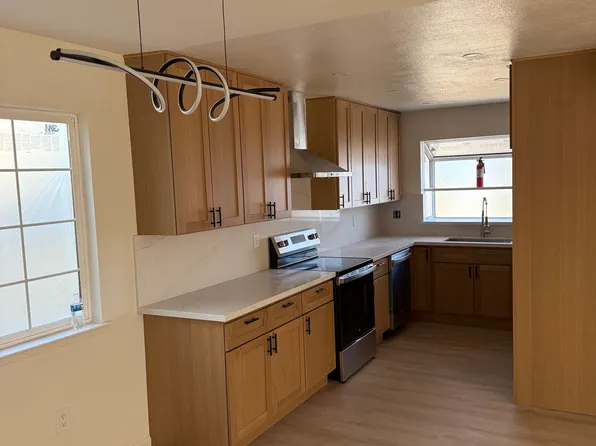 3057 Lone Bluff Way, San Jose, CA 95111