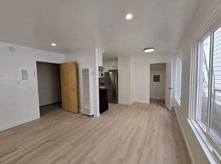 520 Clayton St APT 2, San Francisco, CA 94117