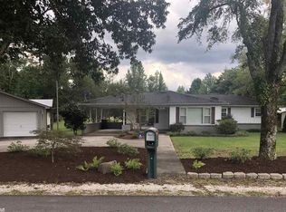 8511 W Cherry St, Benton, AR 72015
