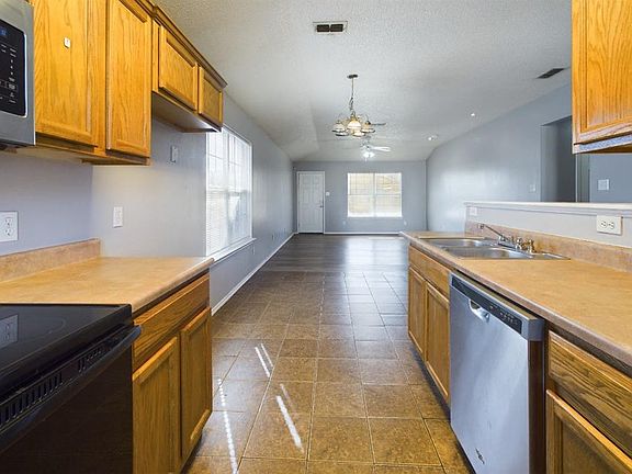 4th image of 6539 89th St