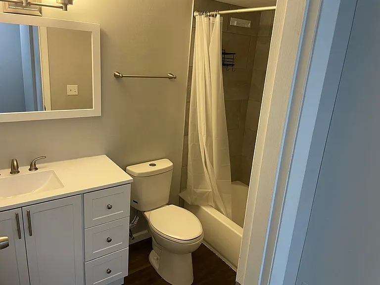 211 Tionda Dr S #4 — Photo 6