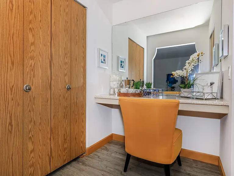 Grandview Apartments — Photo 6