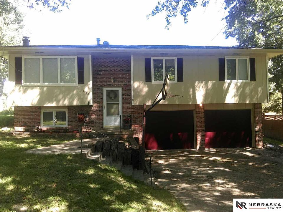 1st image of 3258 Briar Oak St