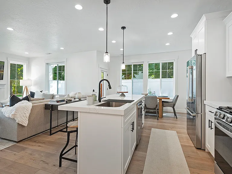 3963 S Mill Farm Ln — Photo 5