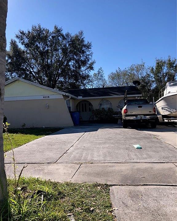 1st image of 8218 Drycreek Dr