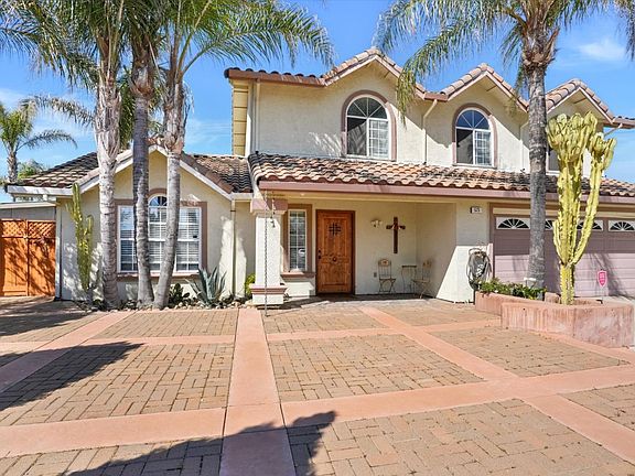 4th image of 573 Rosewood Ct