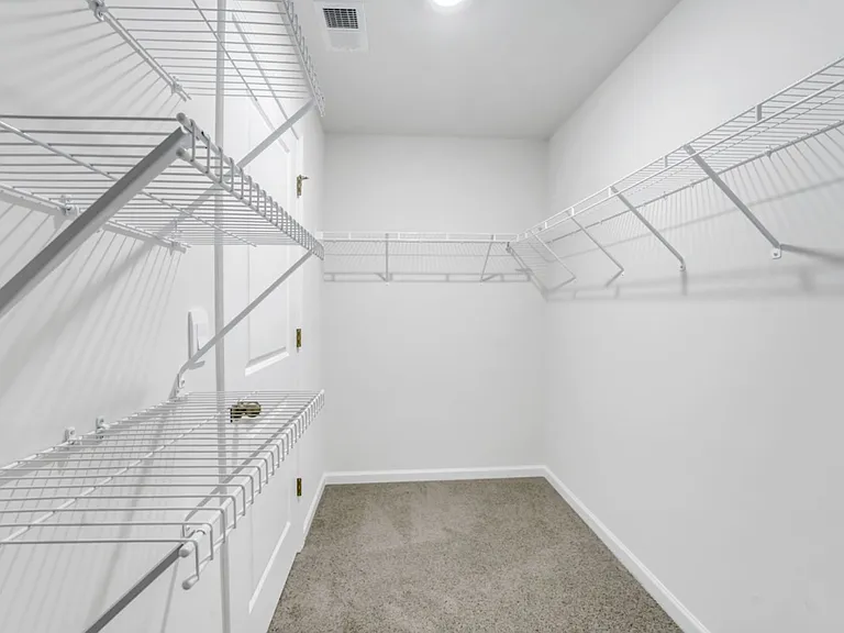 521 Grantham Dr — Photo 21
