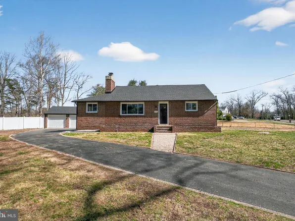 2954 Garwood Rd, Sicklerville, NJ 08081