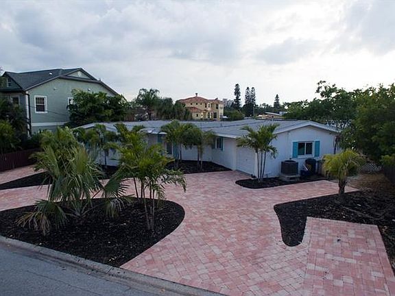 3rd image of 4122 Miller Dr