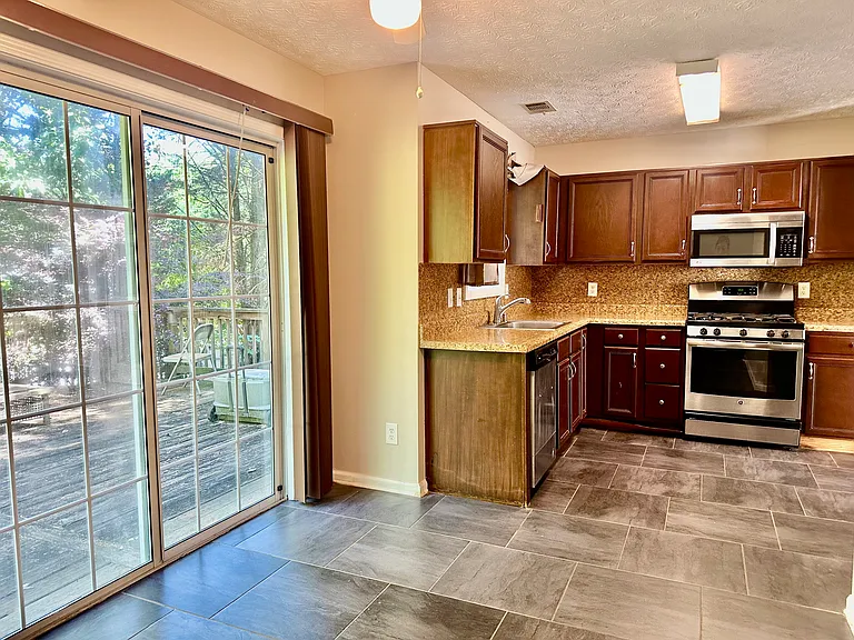 2809 White Blossom Ct — Photo 6