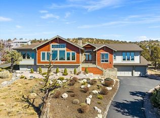 1004 Highland View Loop, Redmond, OR 97756