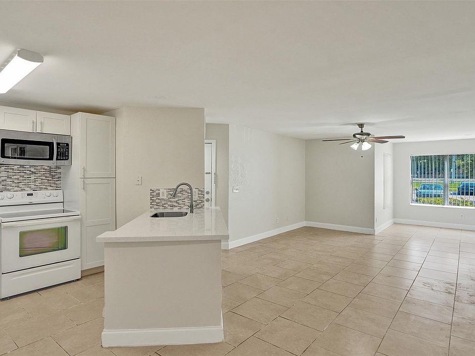 1st image of 12650 Vista Isles Dr APT 918