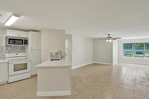 12650 Vista Isles Dr #918 Photo 1