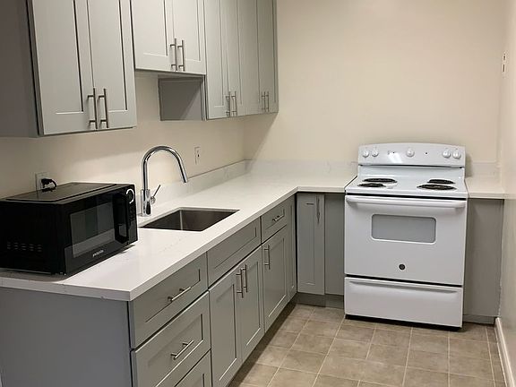 4th image of 3220 Fruitvale Ave #1