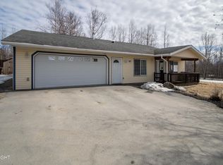 801 E Goldendale Dr, Wasilla, AK 99654