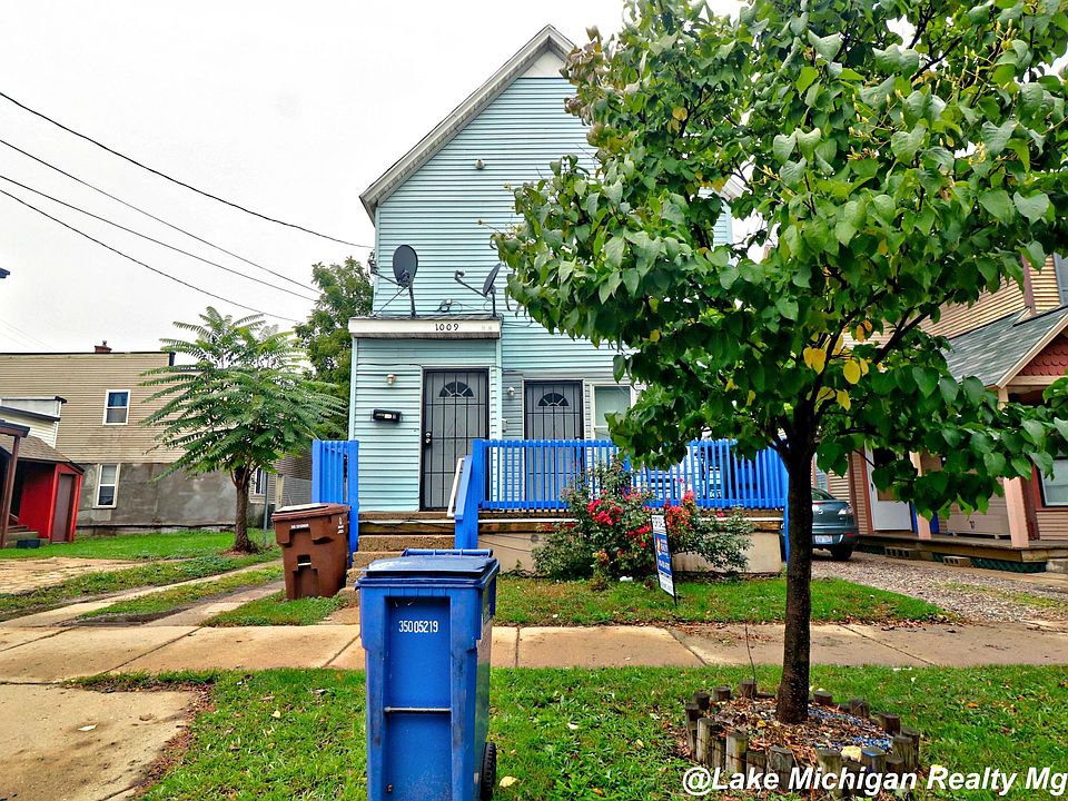 1st image of 1009 Turner Ave NW