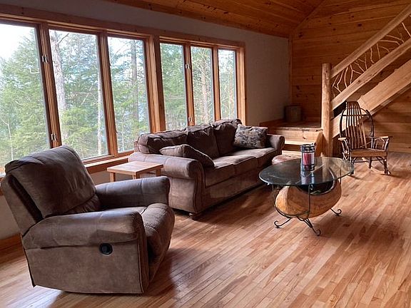 2nd image of 182 Twin Brooks Dr