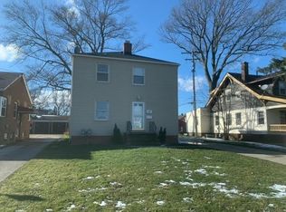 5886 State Rd #Up, Cleveland, OH 44134