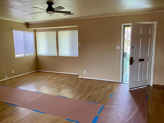 5th image of 138 E Bellaire Way