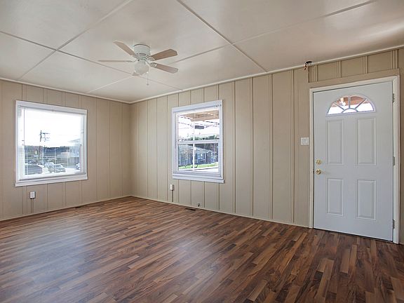 2nd image of 3108 Newell St