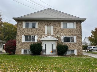 132 Jones St APT 3, Wellington, OH