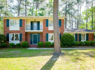 2405 Meadowbrook Dr, Valdosta, GA 31602