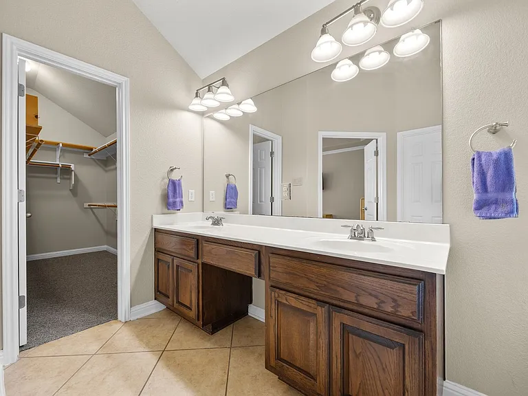 110 Chalk Draw Ct — Photo 37